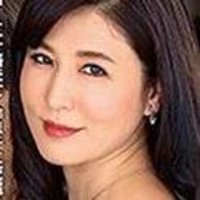Yayoi Isibasi Profile Image