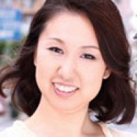 Azusa Takasima Profile Image
