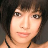 Momoka Kanou Profile Image