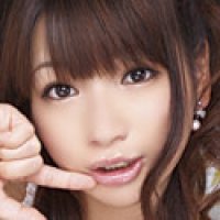 Hitomi Tuzi Profile Image